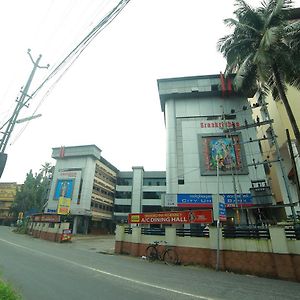 Sree Krishna Residency Hotel Guruvāyūr Exterior photo