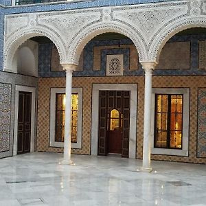 Palais Bayram Hotel Tunes Exterior photo