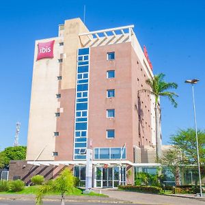 Hotel Ibis Lins Exterior photo