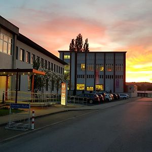 Ruhr Inn Hotel Hattingen Exterior photo