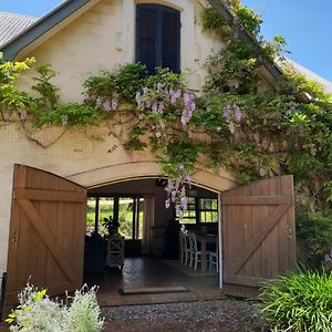 The Barn Vila Bangalow Exterior photo