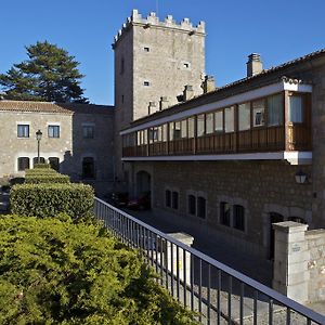 Parador de Ávila Hotel Exterior photo