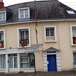 L'Alsacienne Acomodação com café da manhã Saint-Pierre-des-Corps Exterior photo