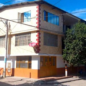 Merkezi Saray Hotel Villavieja Exterior photo