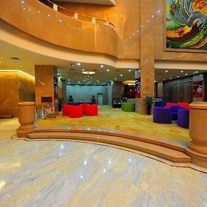 Twin Star Airport Hotel Yining  Interior photo