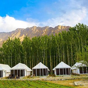 Terrain Ladakh Camping Acomodação com café da manhã Leh Exterior photo