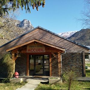 Complexe Des Oustalous Hotel Les Cabannes  Exterior photo