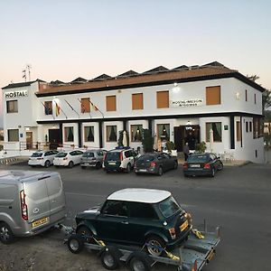 Hostal Mesón Arboleas Hotel Exterior photo