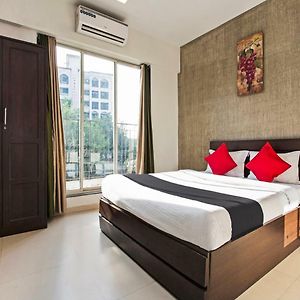 Hotel Iris Suites, Nova Bombaim Exterior photo