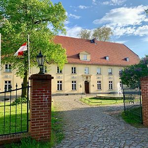 Schloss Diedersdorf Hotel Großbeeren Exterior photo