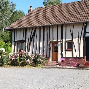 Gite Et Relais Equestre De Marie Vila Tours-en-Vimeu Exterior photo