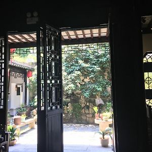 Suzhou Tianyi Tongli Branch Hotel Exterior photo