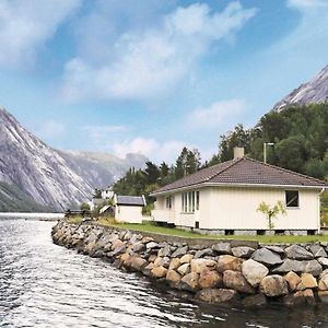 3 Bedroom Cozy Home In Eidfjord Exterior photo