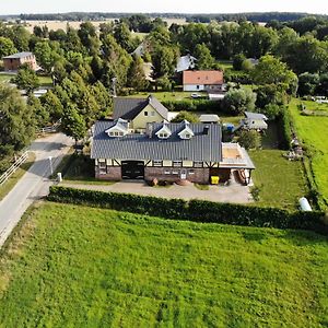 Landhaus Zum Storchennest Apartamento Kloster Wulfshagen Exterior photo