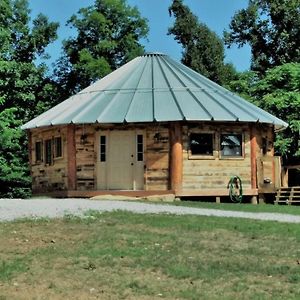 The Highlander - Rustic Mountain Yurt Vila Genoa Exterior photo