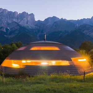 Au-Dela des Nuages, Maison d'hôtes insolite&SPA Hotel Aubessagne Exterior photo