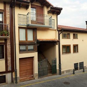 Zaguan Casa de hóspedes Rascafría Exterior photo