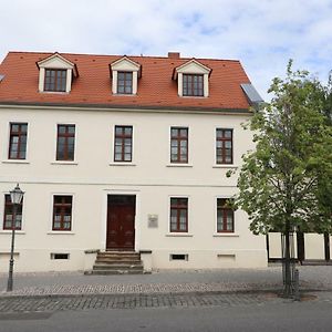 Zimmervermietung Barth Apartamento Bernburg Exterior photo