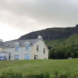 Applewood Heights Vila Glenariff Exterior photo