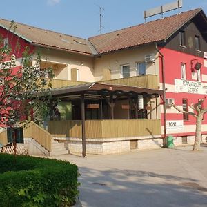 Poni Naklo - Sobe Marinsek Acomodação com café da manhã Exterior photo