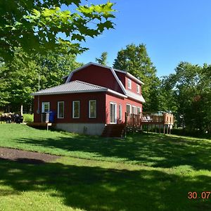 Domaine Henri-Daze Vila Saint-Pierre-Baptiste Exterior photo