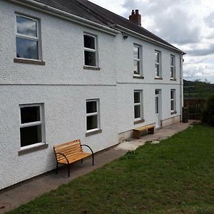 Llandeilo Farmhouse Vila Exterior photo