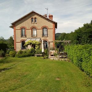 La Maison Du Marchand Acomodação com café da manhã Peyrat-le-Château Exterior photo