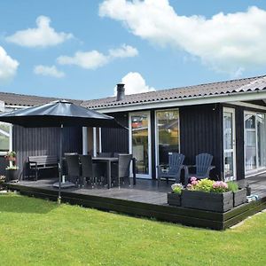 Cozy Home In Brkop With Kitchen Børkop Exterior photo