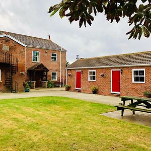 Paull Holme Farm Bed And Breakfast Exterior photo