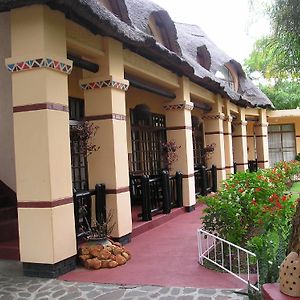 Lalani Hotel And Conference Centre Bulawayo Exterior photo