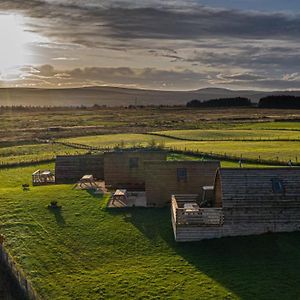 Loch Shin Glamping Pods Vila Lairg Exterior photo