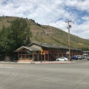 Jackson Hole Towncenter, A Vri Resort Exterior photo