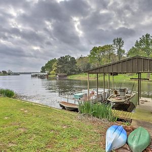 Lake Athens Waterfront Home With Deck And Boat Dock! Exterior photo