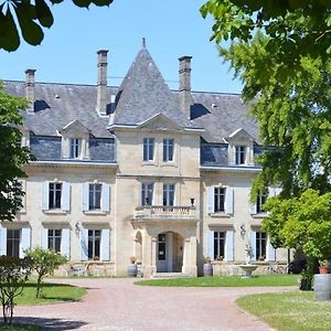 Château Julie Hotel Virsac Exterior photo