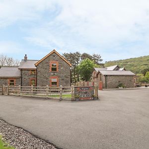 The Farmhouse Vila Capel Bangor Exterior photo