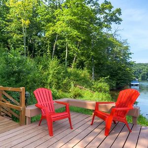 Quiet Lakefront Cottage With Dock And Resort Access! Innsbrook Exterior photo