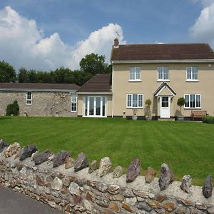 Lower Wadden Farmhouse And Annexe Vila Southleigh Exterior photo