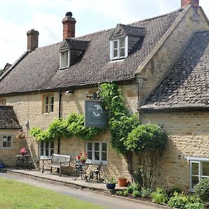 The Horse & Groom Stow-on-the-Wold Exterior photo