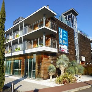 Best Western Aquakub Hotel Aix-les-Bains Exterior photo