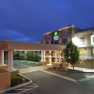 Holiday Inn Express Hotel & Suites Livermore, An Ihg Hotel Exterior photo