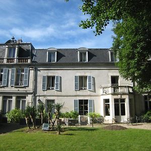 Hôtel Les Maréchaux Auxerre Exterior photo