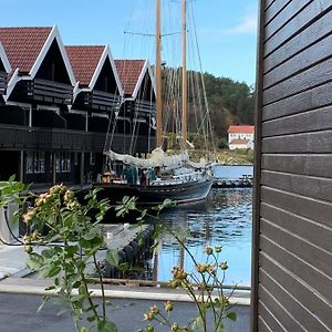 Trysnes Brygge Aparthotel Kristiansand Exterior photo