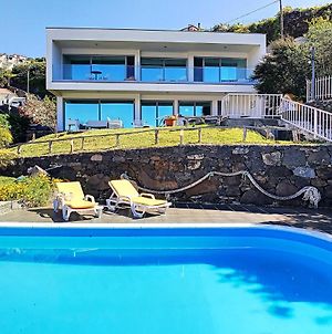 Villa Calcada With Private Pool By Hr Madeira Santa Cruz - Madeira Exterior photo