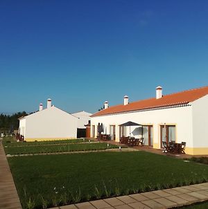 Vila Lira Casa de hóspedes Aljezur Exterior photo