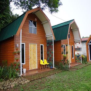 Gsv Cottage Sharia Bogor Exterior photo