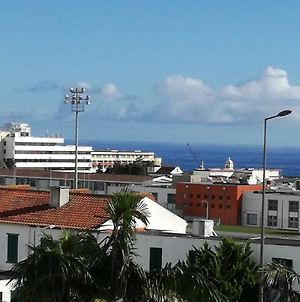 Vizinha'S Apartment Ponta Delgada Exterior photo