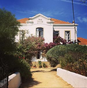 Casa Grande Portugal Acomodação com café da manhã Burgau Exterior photo