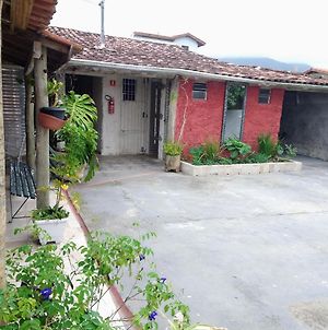 Hostel Popular Canto Da Praia Sao Sebastiao  Exterior photo