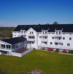 Arendal Herregaard Spa & Resort Færvik Exterior photo