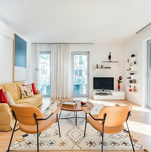Oeiras Elegant Retreat With Pool Apartamento Exterior photo